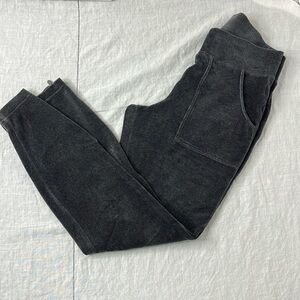EUC Athleta Velvet Velour Charcoal Gray jogger track pants small